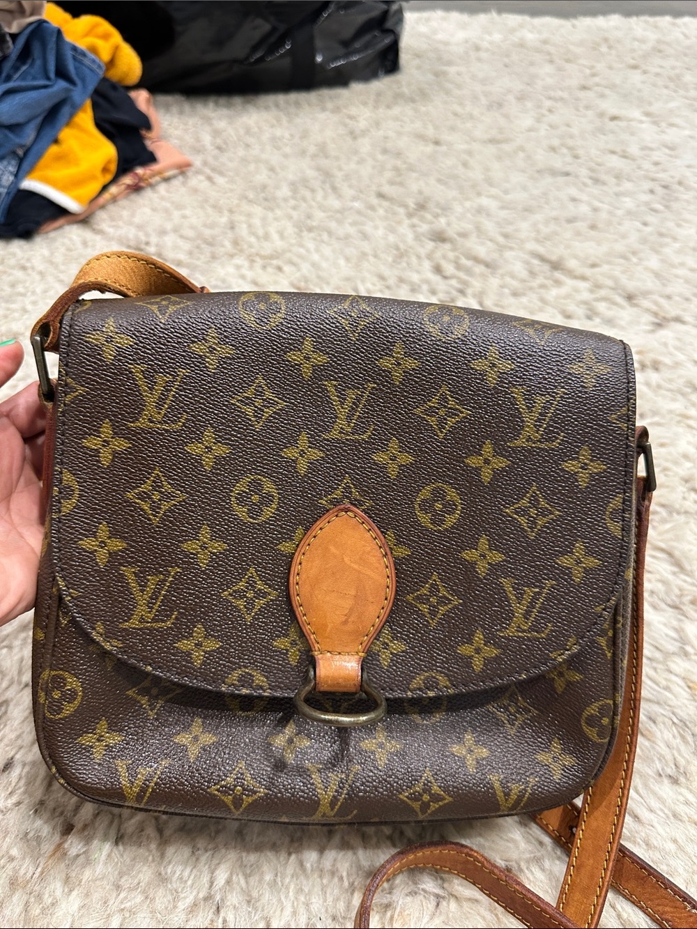 Louis Vuitton Brown Monogram Crossbody with Tan Trim - Picture 7 of 10